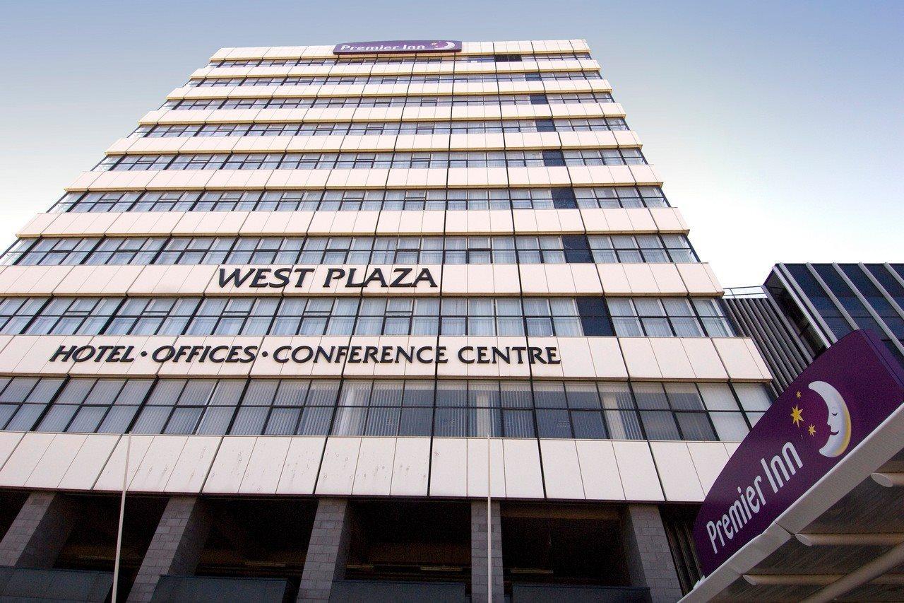 Premier Inn West Bromwich Central Экстерьер фото